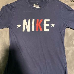Nike tee